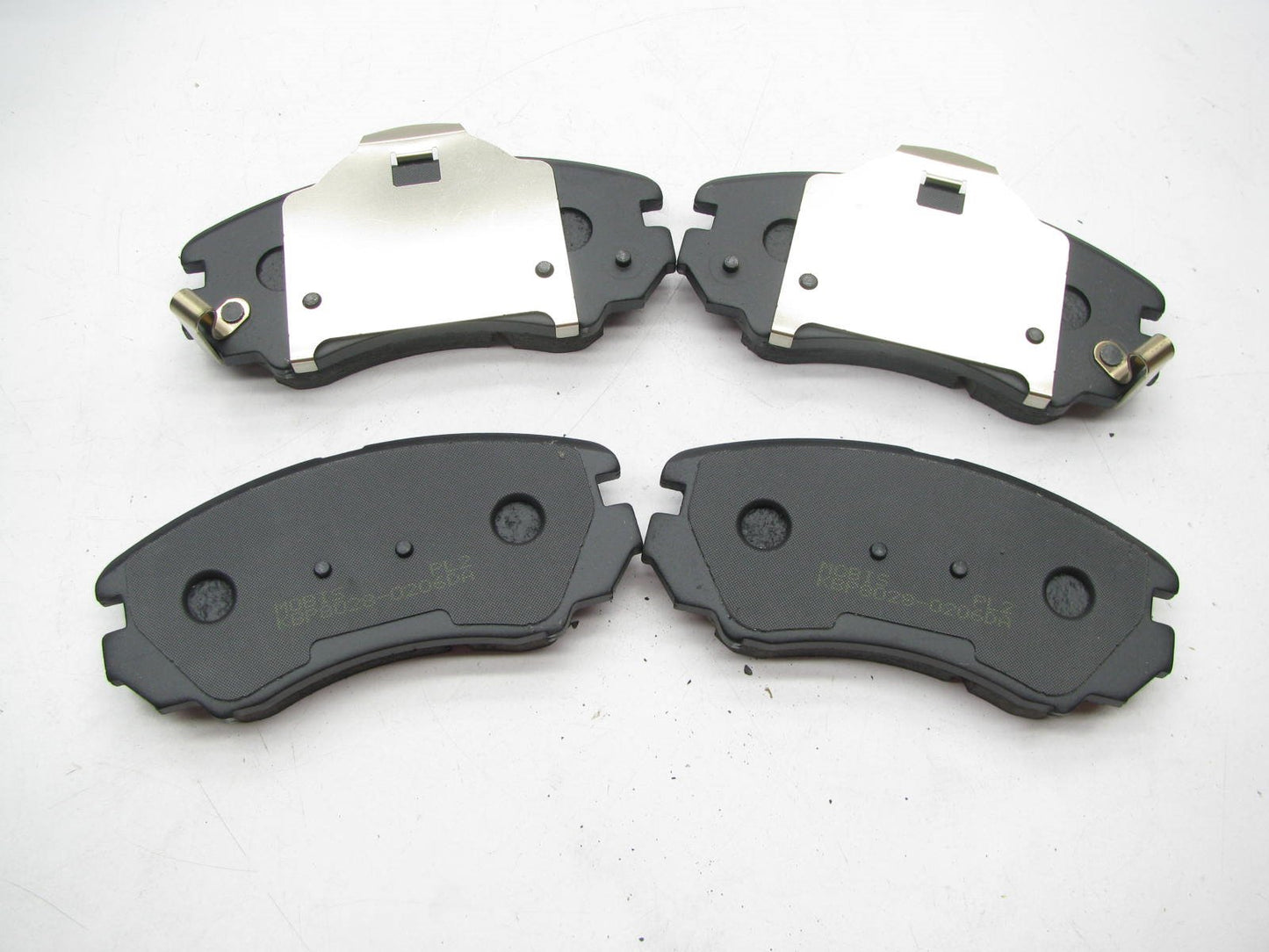 NEW - OEM S581011FA50NA Front Disc Brake Pads For Hyundai