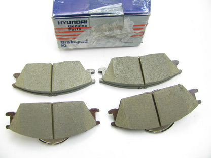 NEW GENUINE FRONT Disc Brake Pads OEM For Hyundai S5810125A20