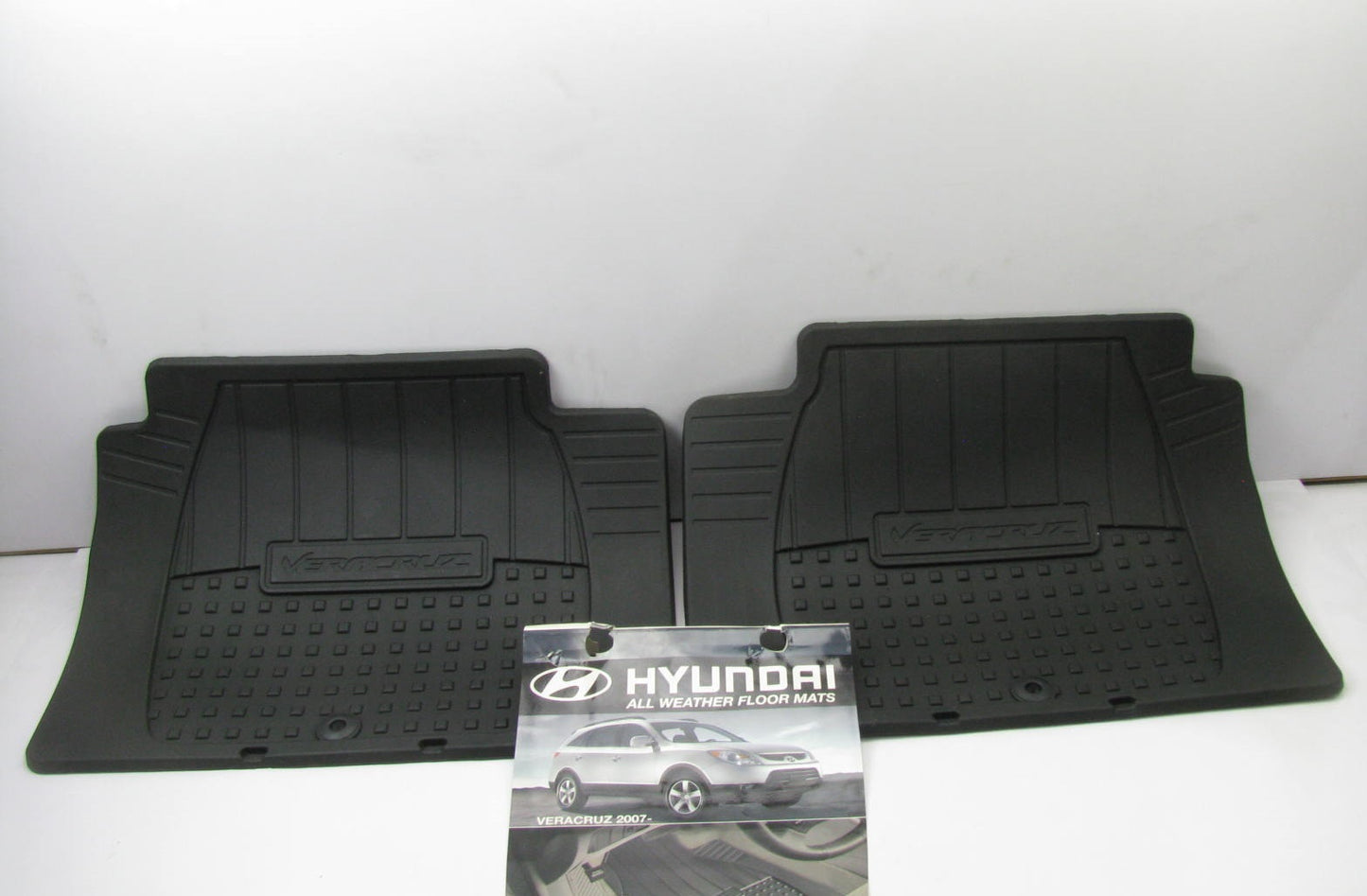 NEW U81323J000 REAR 2nd Row Floor Mats ALL WEATHER RUBBER OEM For 10-12 Veracruz