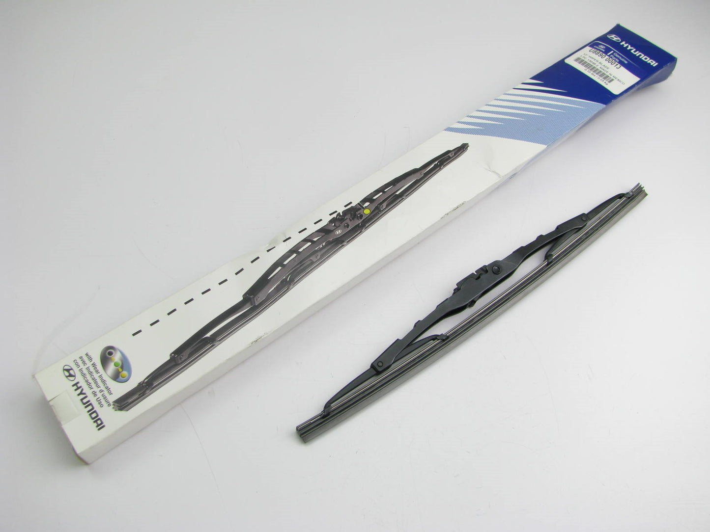 GENUINE Right Passengers Side Windshield Wiper Blade OEM For 11-14 Elantra SEDAN