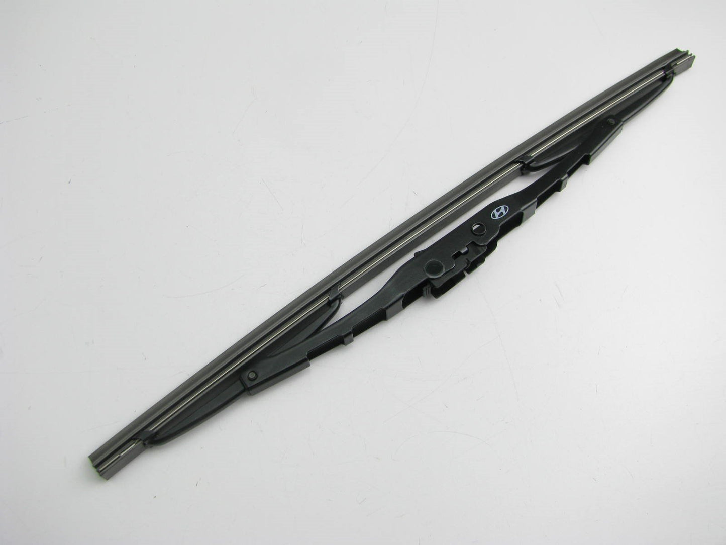 GENUINE Right Passengers Side Windshield Wiper Blade OEM For 11-14 Elantra SEDAN