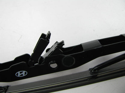 New Right Passenger Side Windshield Wiper Blade OEM For Hyundai U889000018