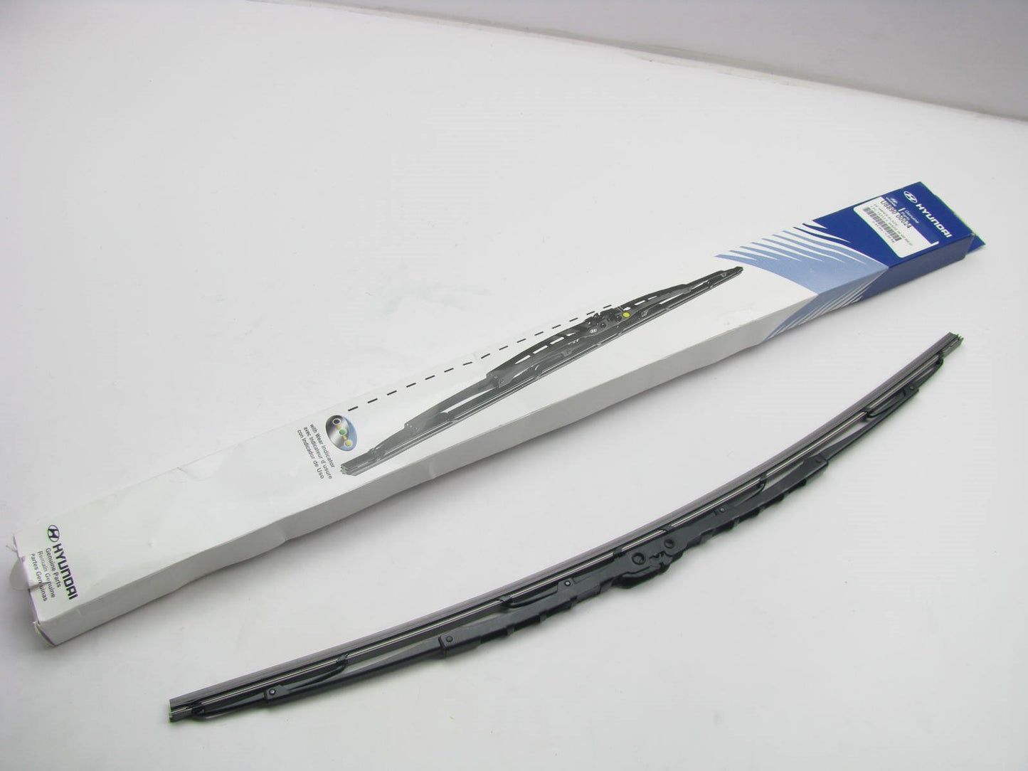 Left 24'' OEM Windshield Wiper Blade For 2007-2012 Elantra, 2008-2015 Tucson