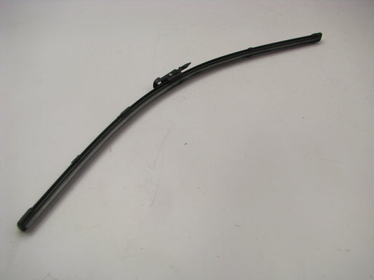 New OEM Windshield Wiper Blade 24 Inch Left Driver For Hyundai U889000F24