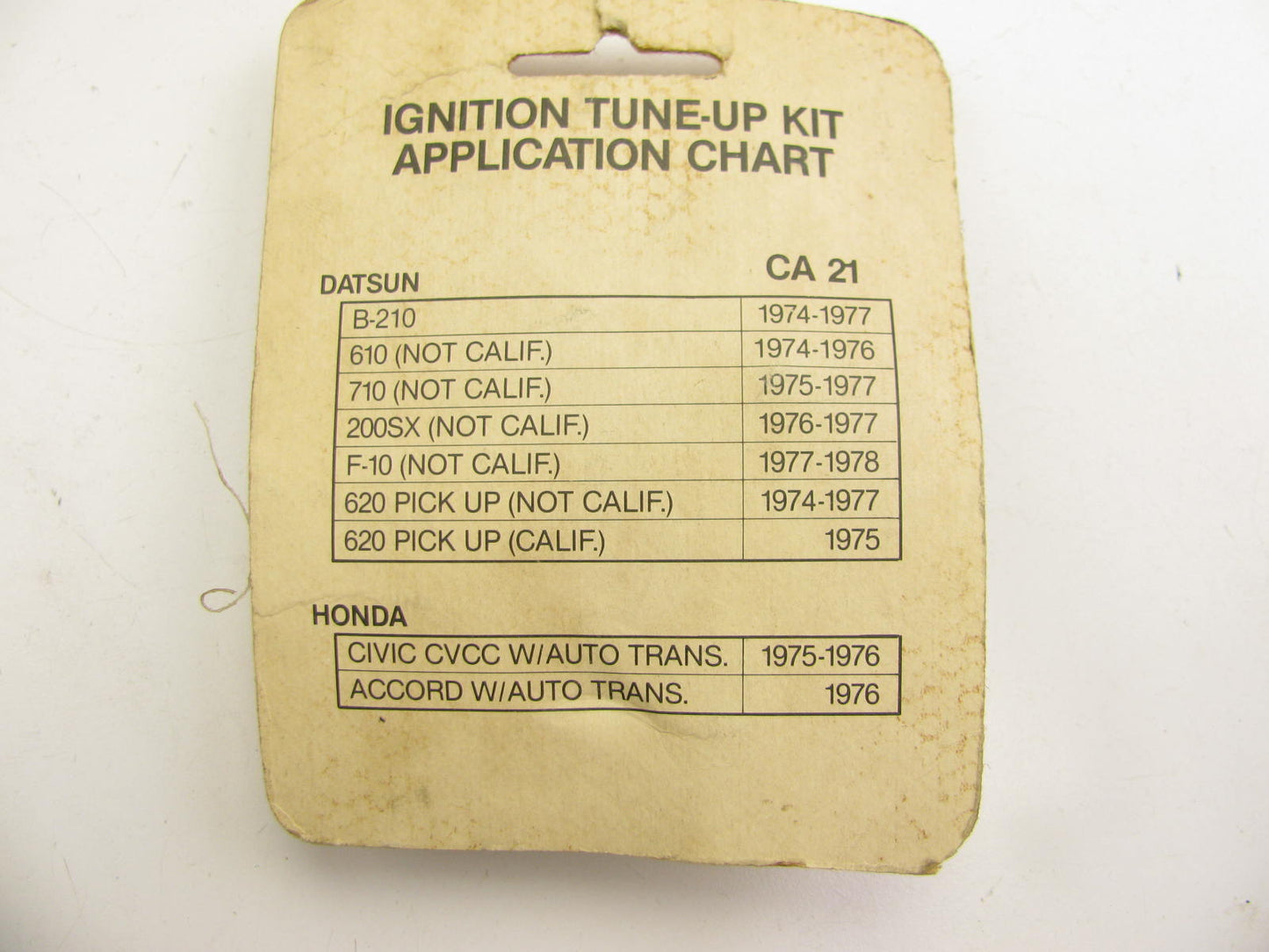 Vintage Iapco CA21 Ignition Tune Up Kit: Distributor Rotor, Points, Condenser