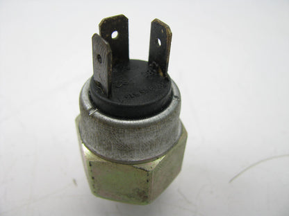 Iapco Q-0780-001 Brake Light Lamp Switch - 3 Prong