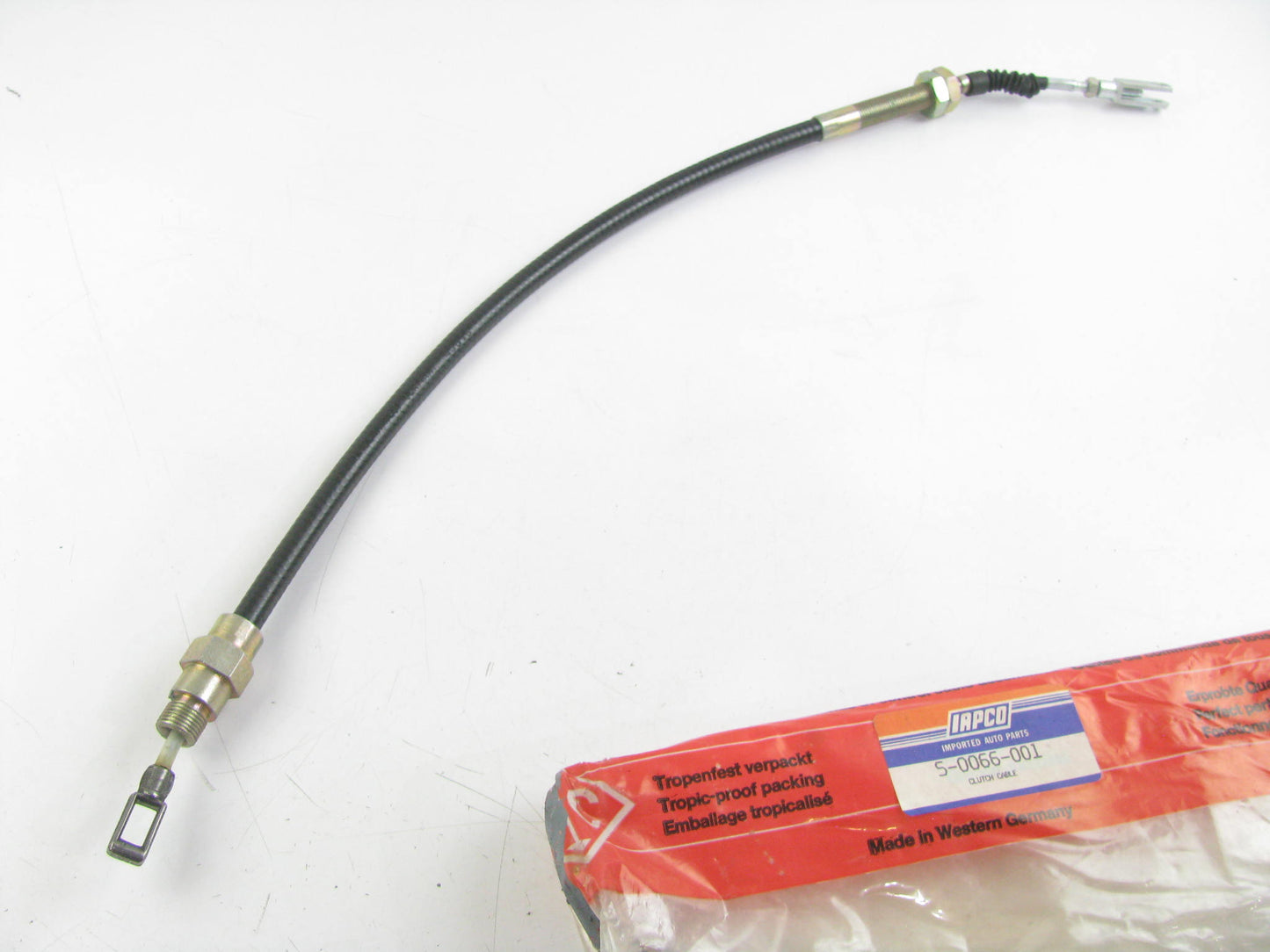 Iapco S-0066-001 Clutch Cable For 1971-1975 Volvo 164