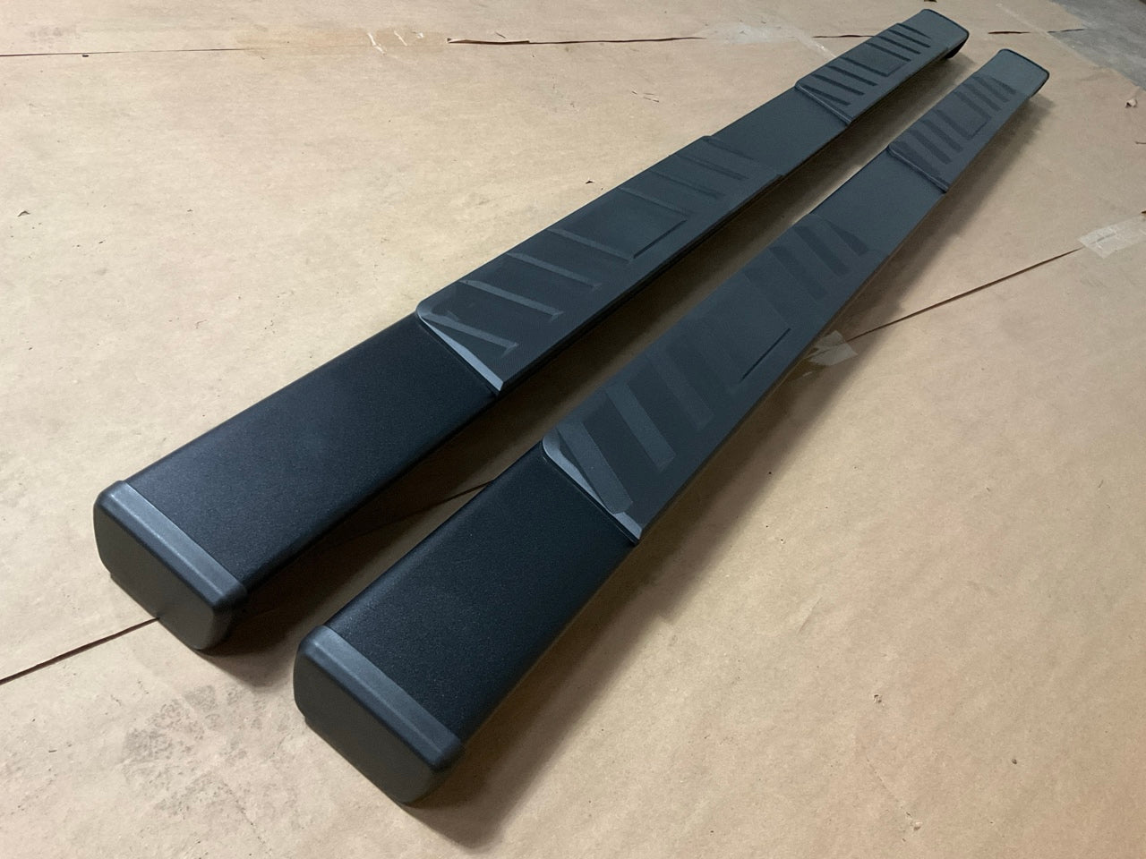 Iconic 122-5904 4'' QuadraStep Black Step Bars For 2019-2022 Ram 1500 QUAD CAB