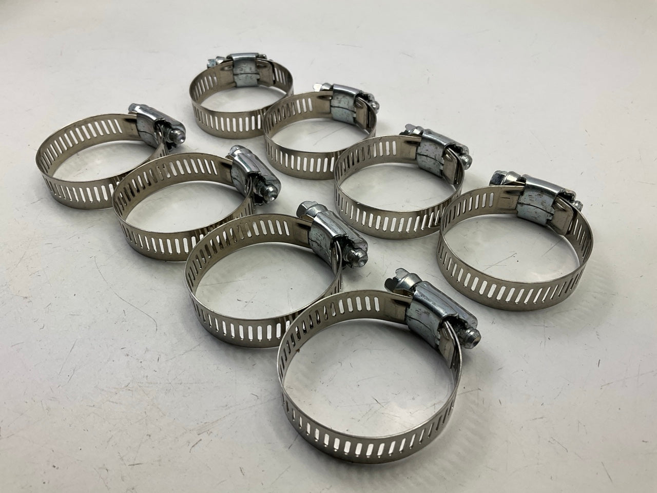 (8) Ideal 5220 Worm Gear Hose Clamp, SAE Size # 20, 3/4'' To 1-3/4''