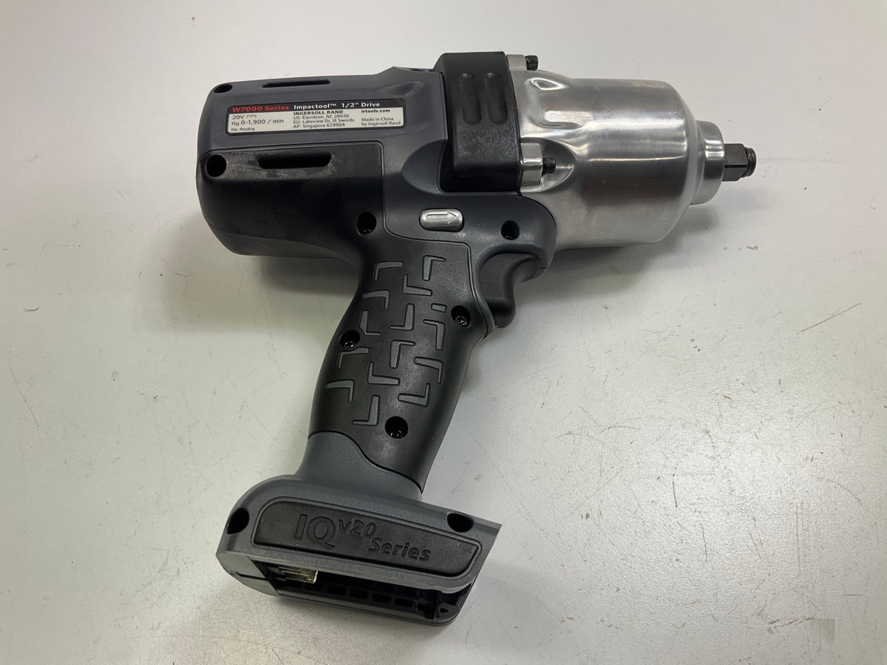 Ingersoll Rand W7150-K1 1/2'' Hi-Torque Impact Kit - 780 Ft-lbs Torque, 1 Battery