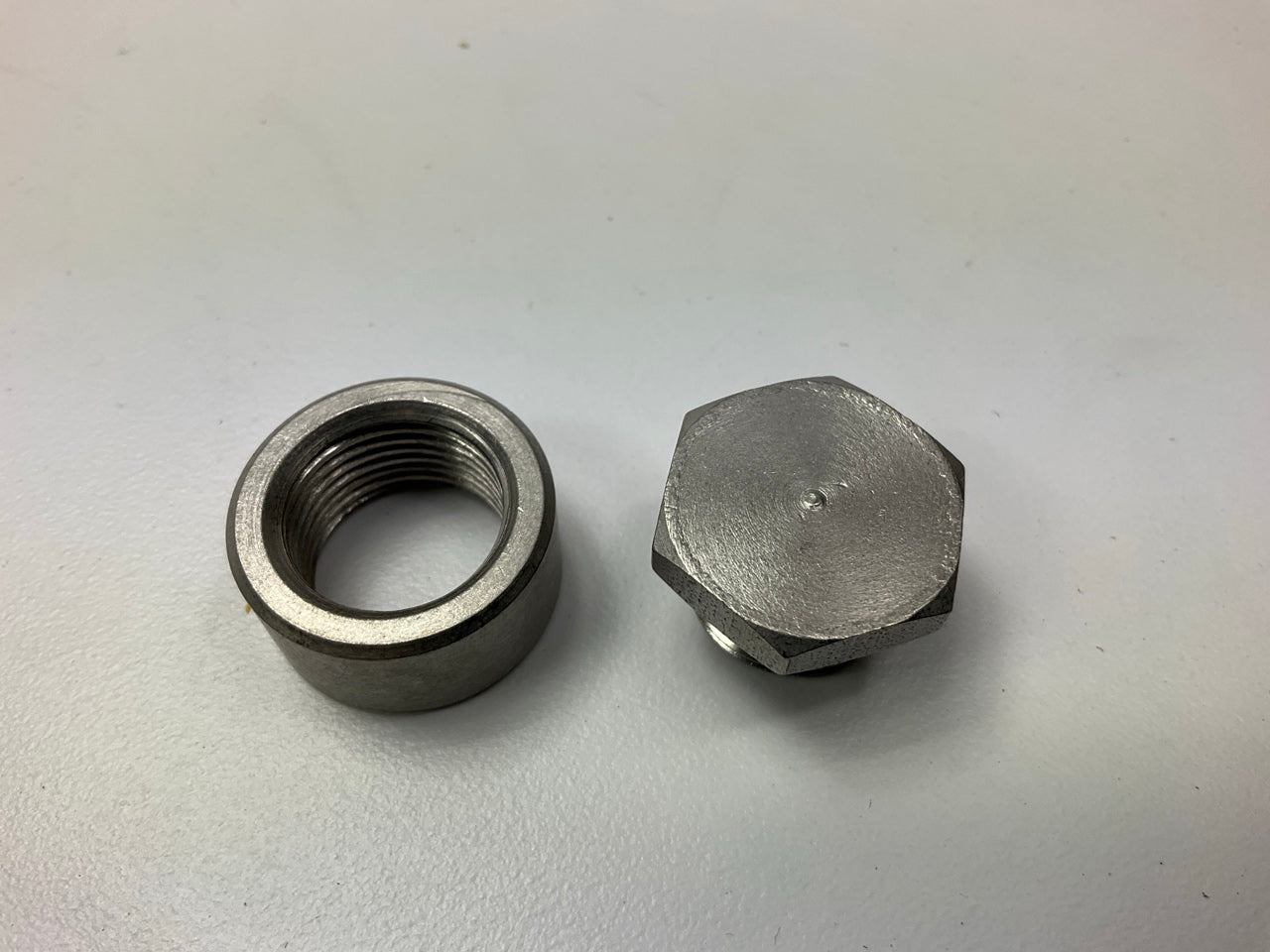 Innovate Motorsports 3736 Stainless Steel Exhaust Bung And Plug Kit, 1/2''