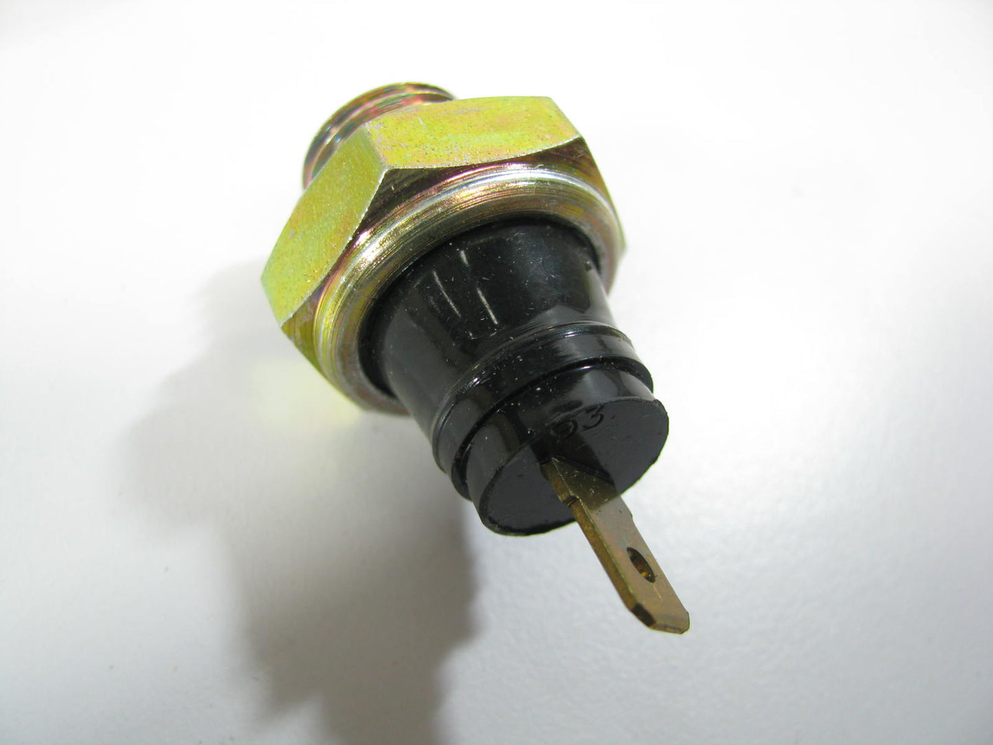 Intermotor 50930 Engine Oil Pressure Switch 1975 Opel 1900 Manta 1.9L-L4