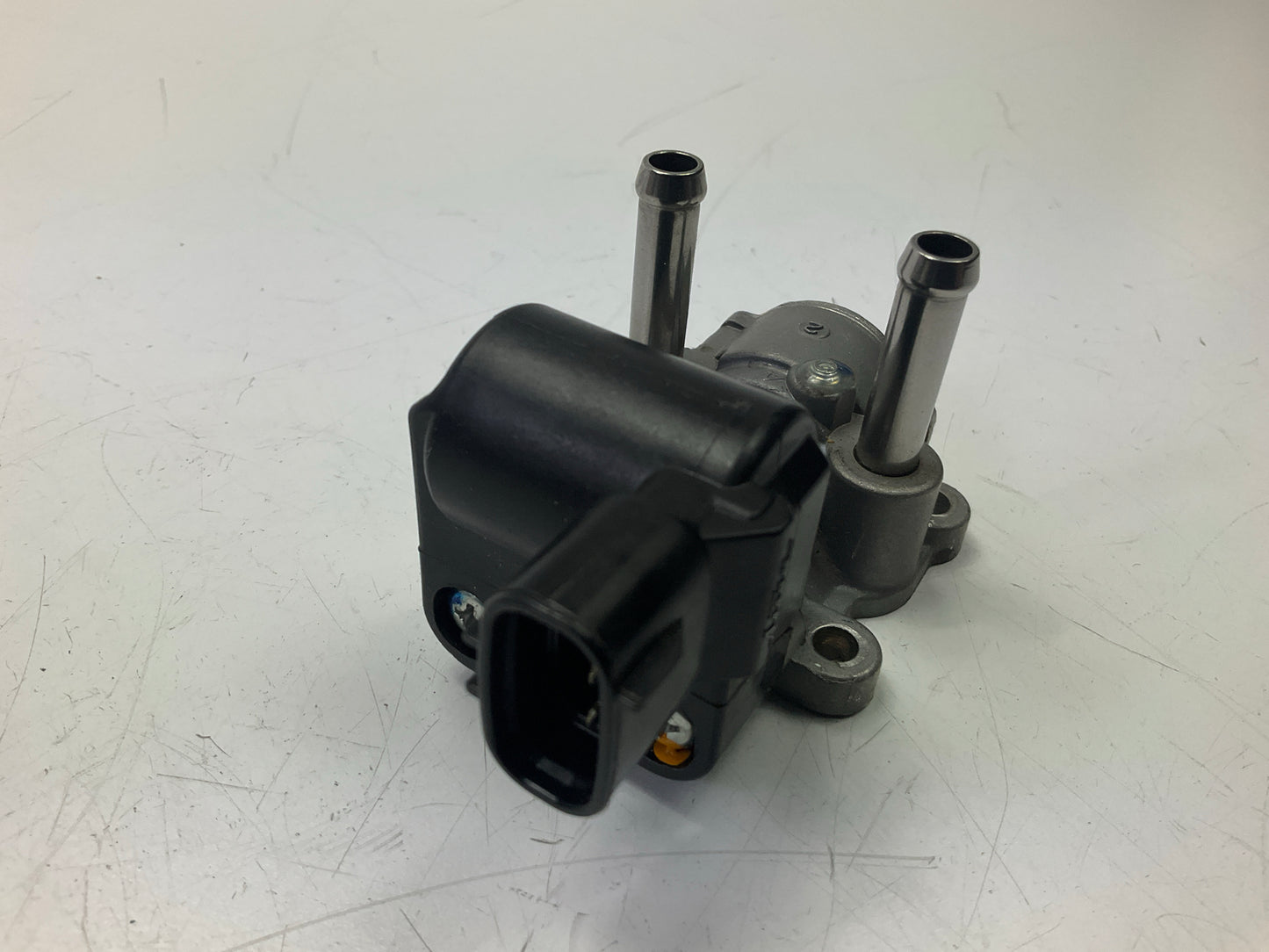 Intermotor AC486 Idle Air Control Valve IAC - 2000-2001 Toyota Camry Solara 2.2L