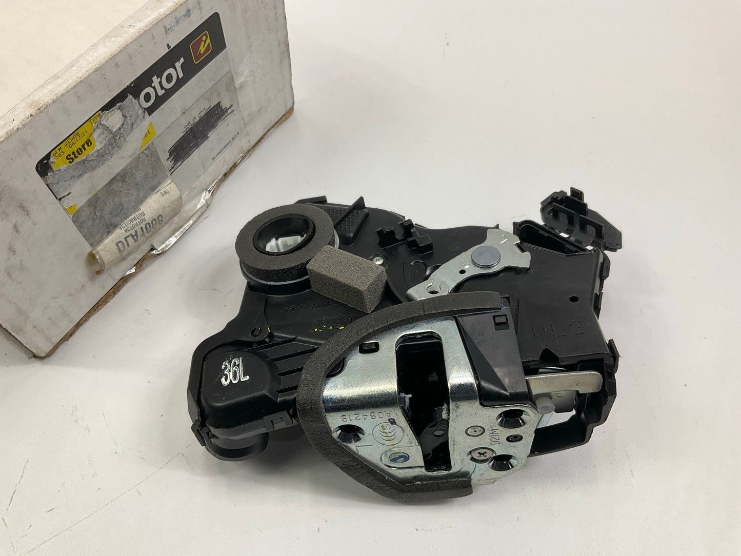 Intermotor DLA-1068 Front Right Door Lock Actuator For 2008-2012 Honda Accord