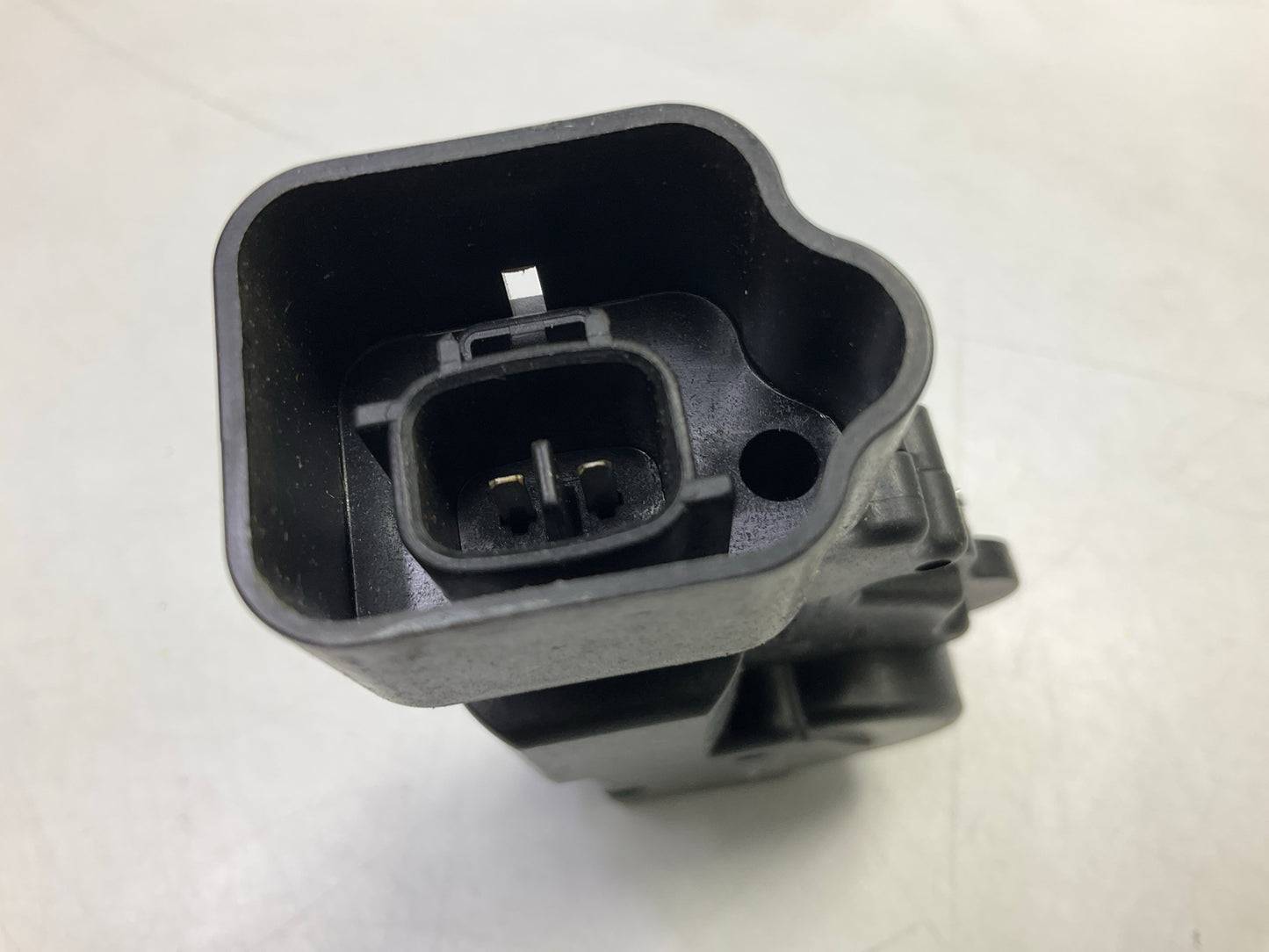 Intermotor DLA186 Rear Left Sliding Door Lock Actuator - 1998-2003 Toyota Sienna