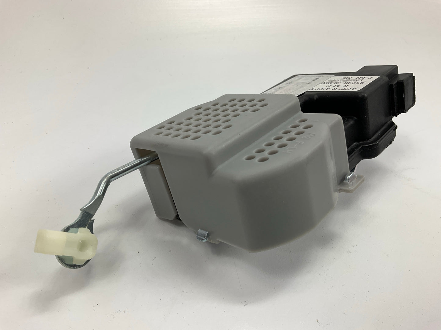 Intermotor DLA371 Front Left Door Lock Actuator For 2001-2006 Kia Optima