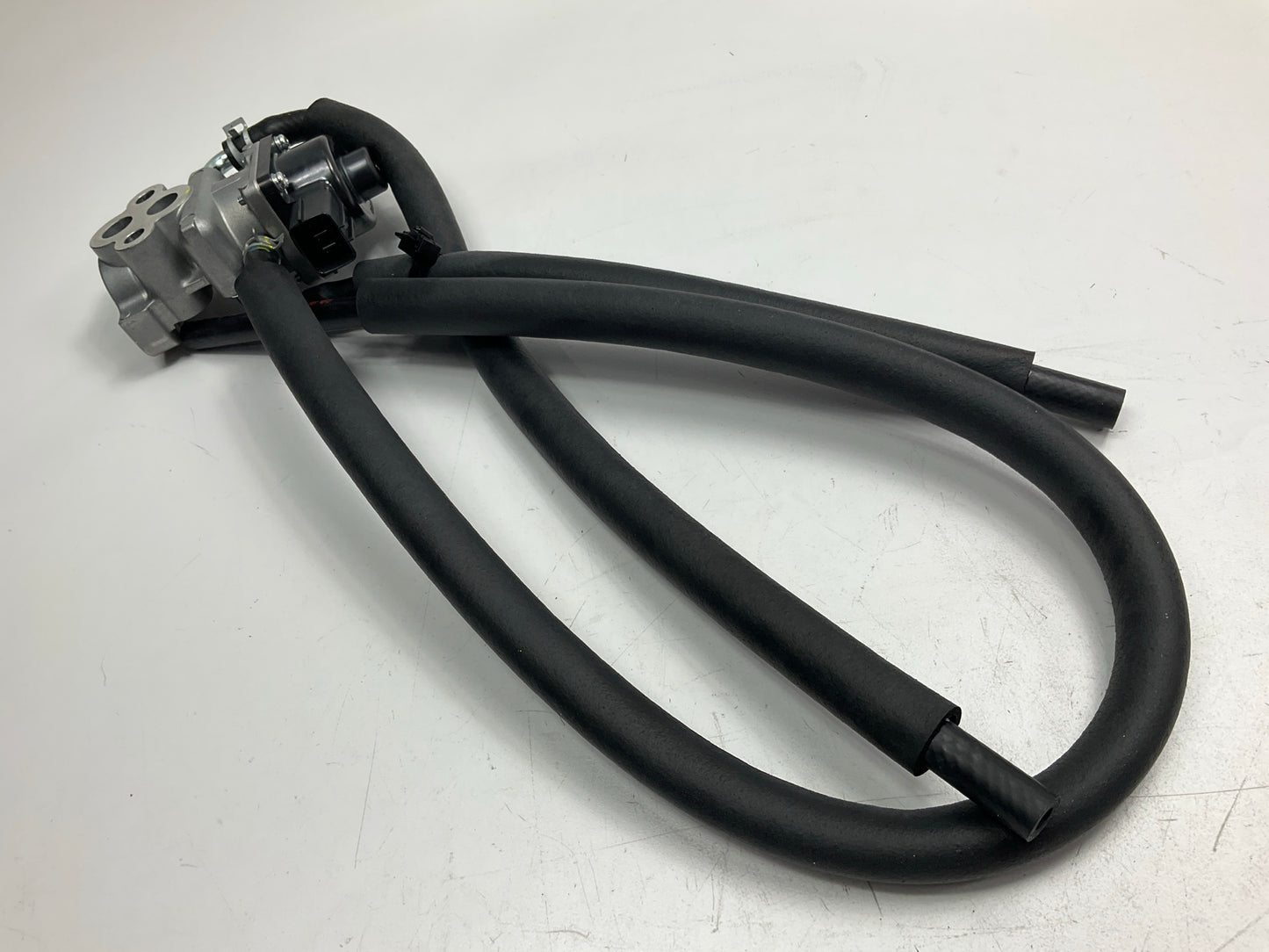 Intermotor EGV1124 Exhaust Gas Recirculation (EGR) Valve 1999-2002 Protege, 626