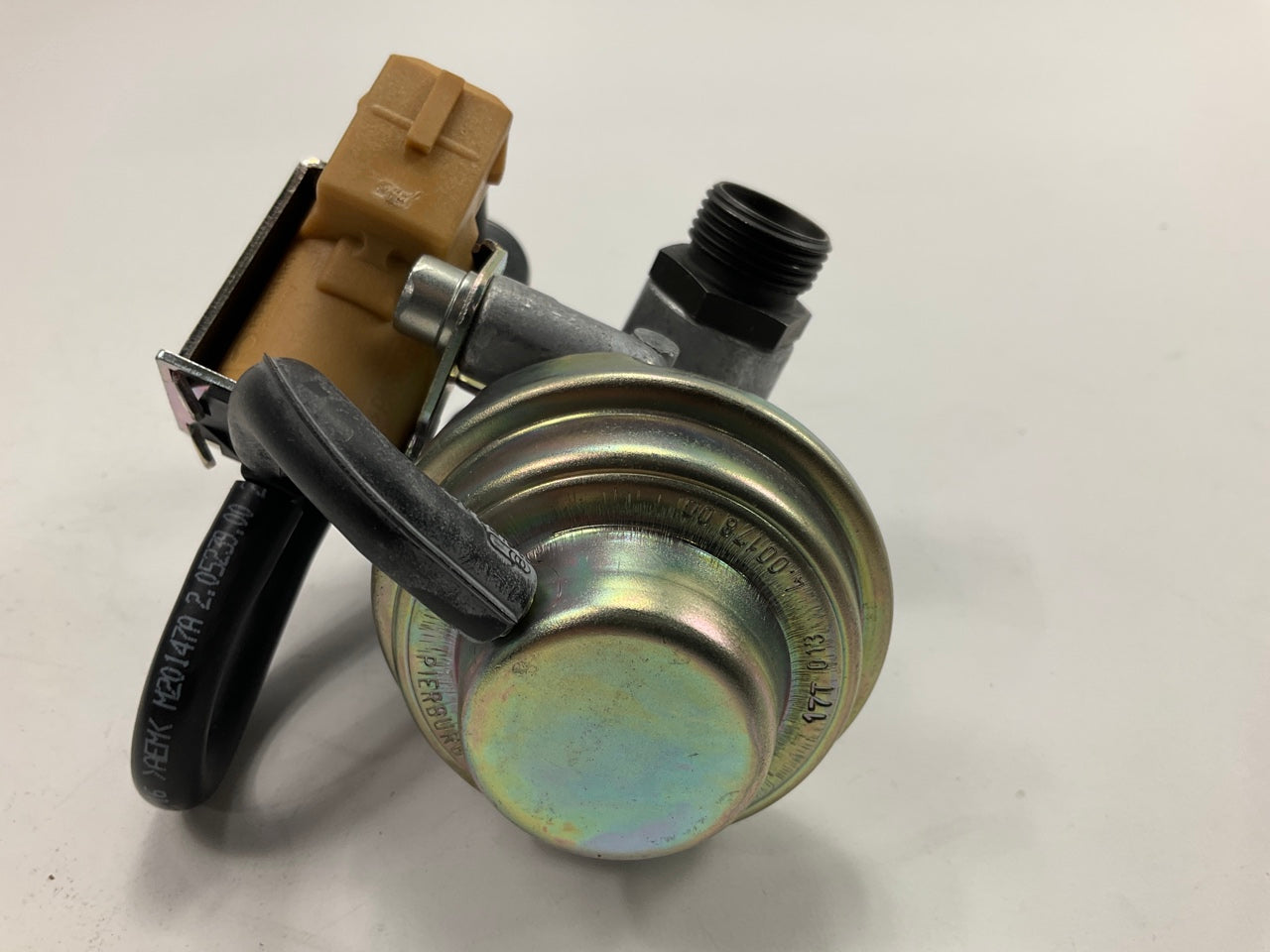 Intermotor EGV811 Exhaust Gas Recirculation (EGR) Valve