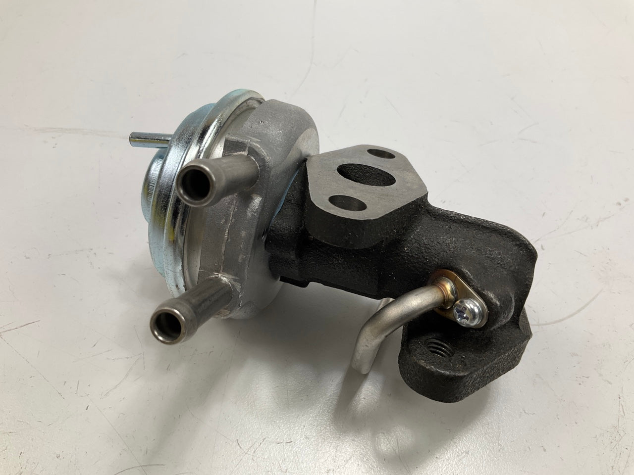 Intermotor EGV943 Exhaust Gas Recirculation EGR Valve - OEM TOYOTA # 25620-75050
