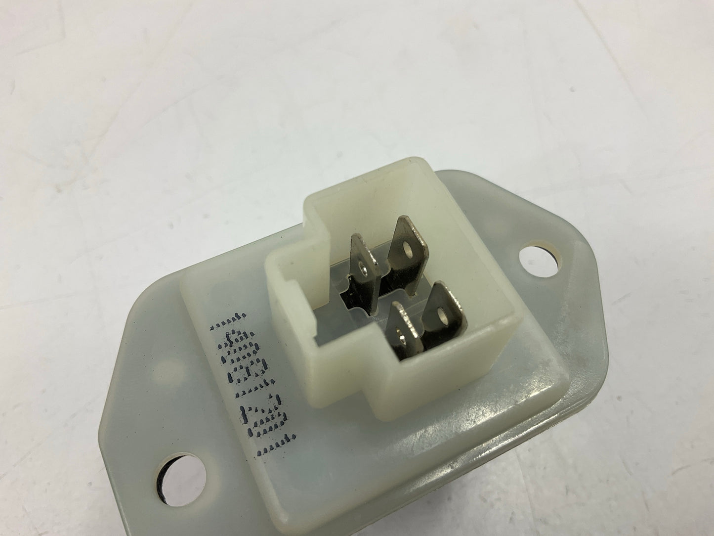 Intermotor RU218 A/C Blower Motor Resistor For 89-94 Nissan Maxima, 90-92 Stanza
