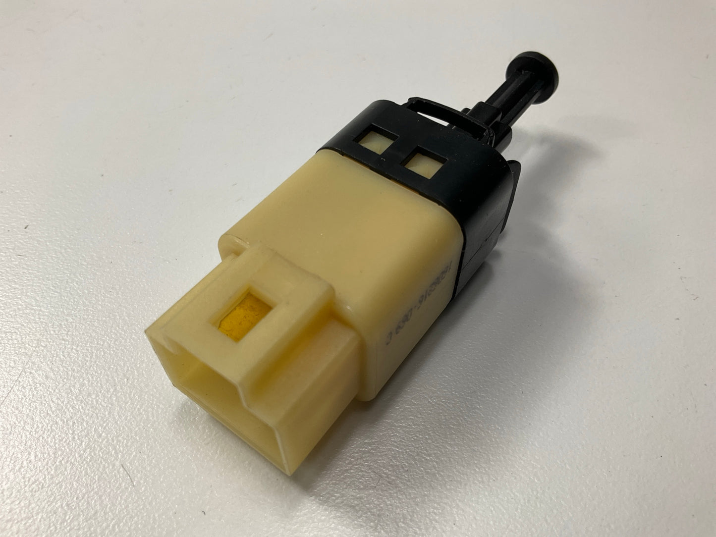 Intermotor SLS407 Brake Light Switch For 2006-2008 Suzuki Forenza & Reno