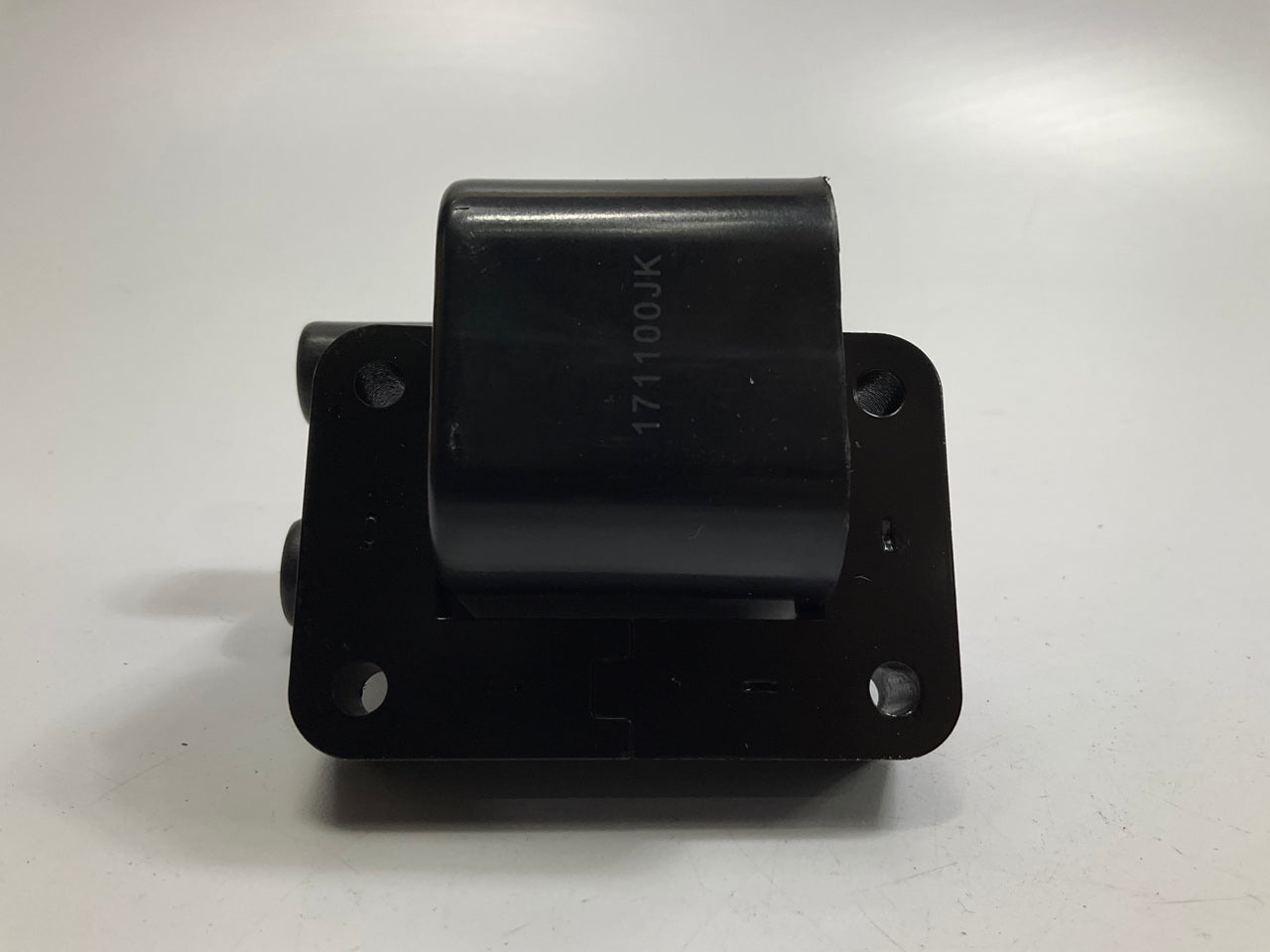 (3) Intermotor UF358 Ignition Coil For 2002-2004 Hyundai Sonata 2.7L-V6