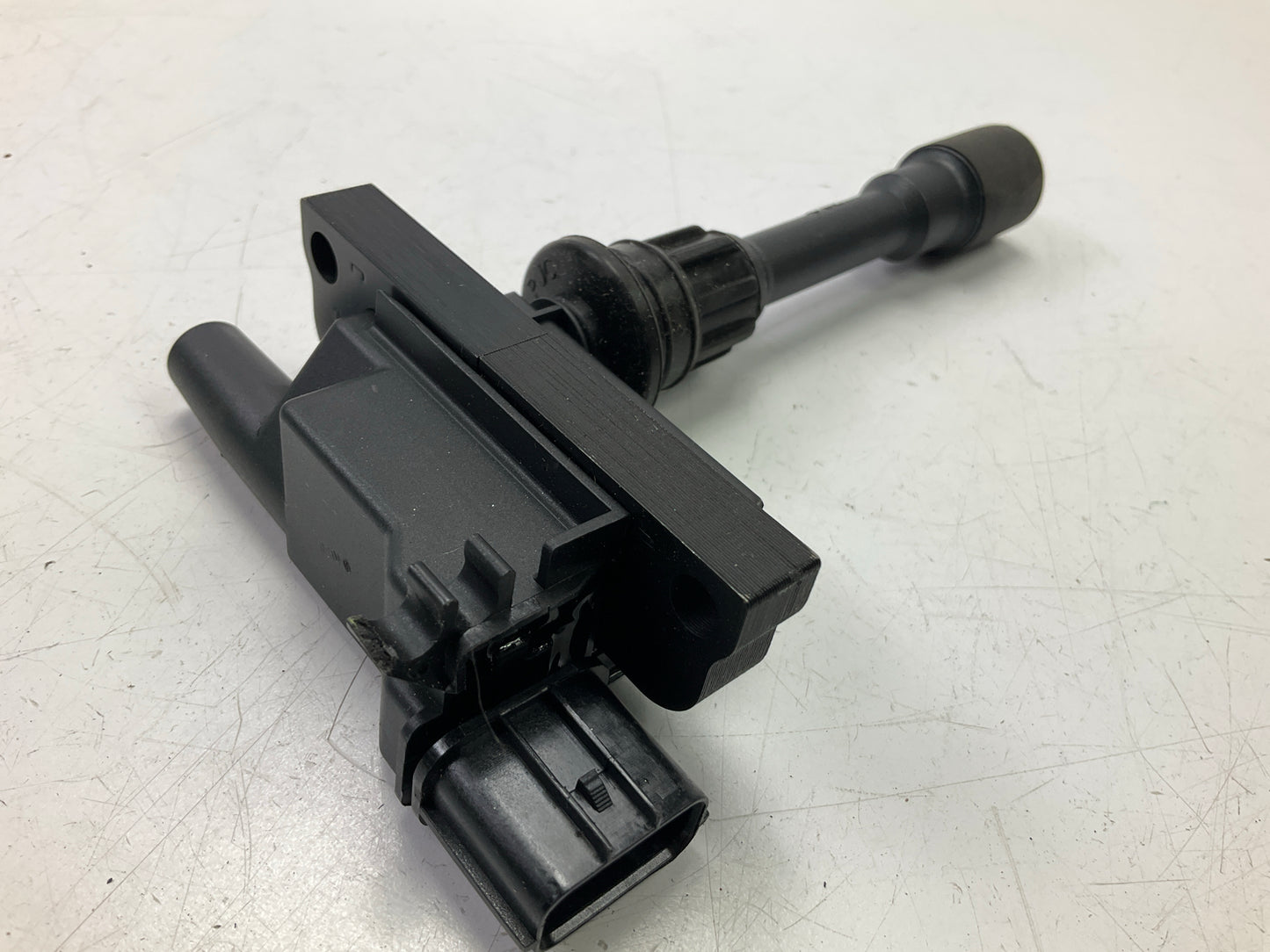 Intermotor UF407 Ignition Coil For 2001-2003 Mazda Protege 2.0L-L4