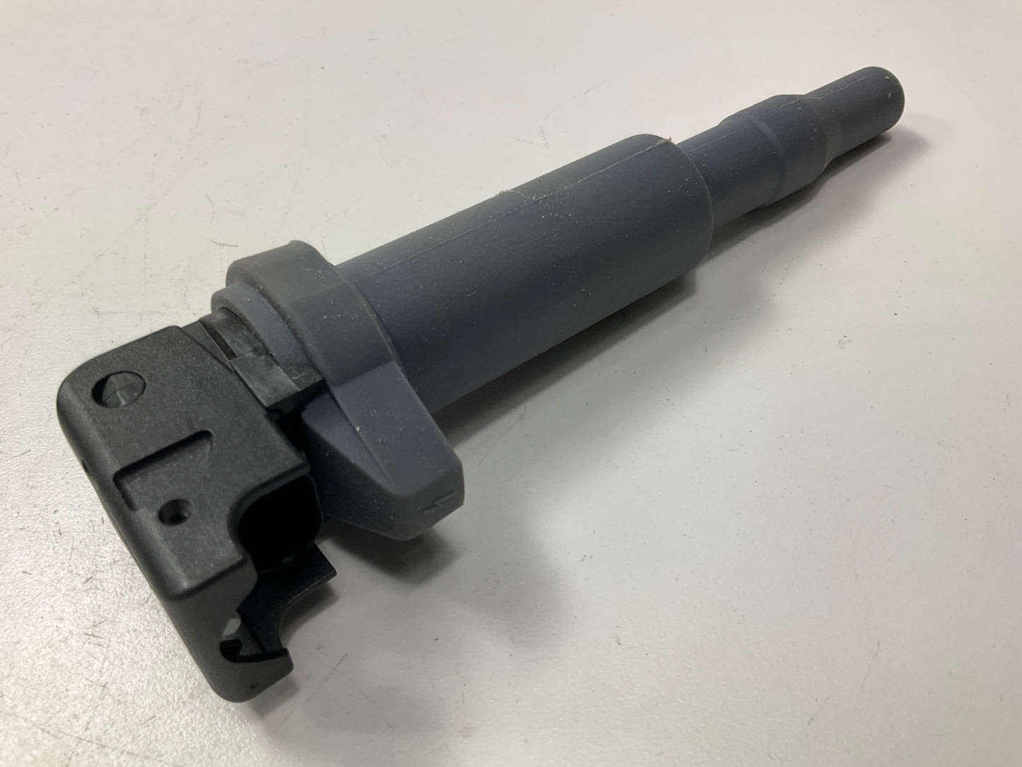 Intermotor UF570 Ignition Coil For 2006 BMW 3.0L-L6