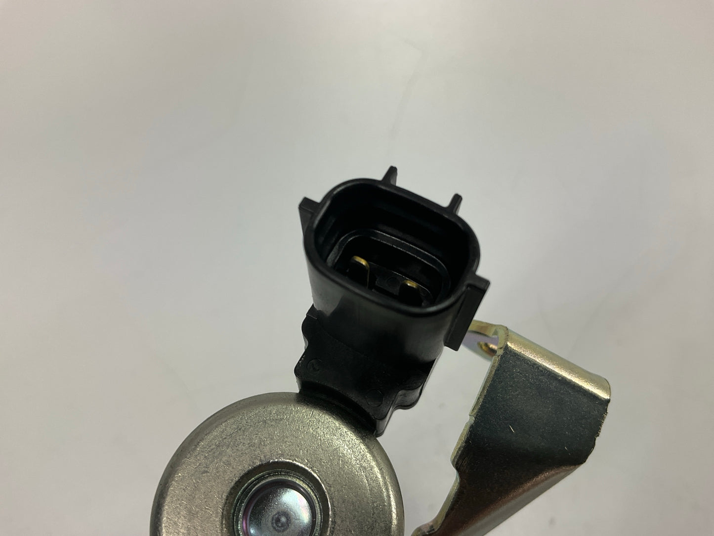 Intermotor VV1061 Engine Variable Valve Timing (VVT) Solenoid, Left