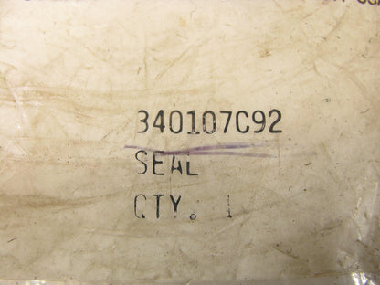 NEW GENUINE International 340107C92 Seal CHICAGO RAWHIDE 45150