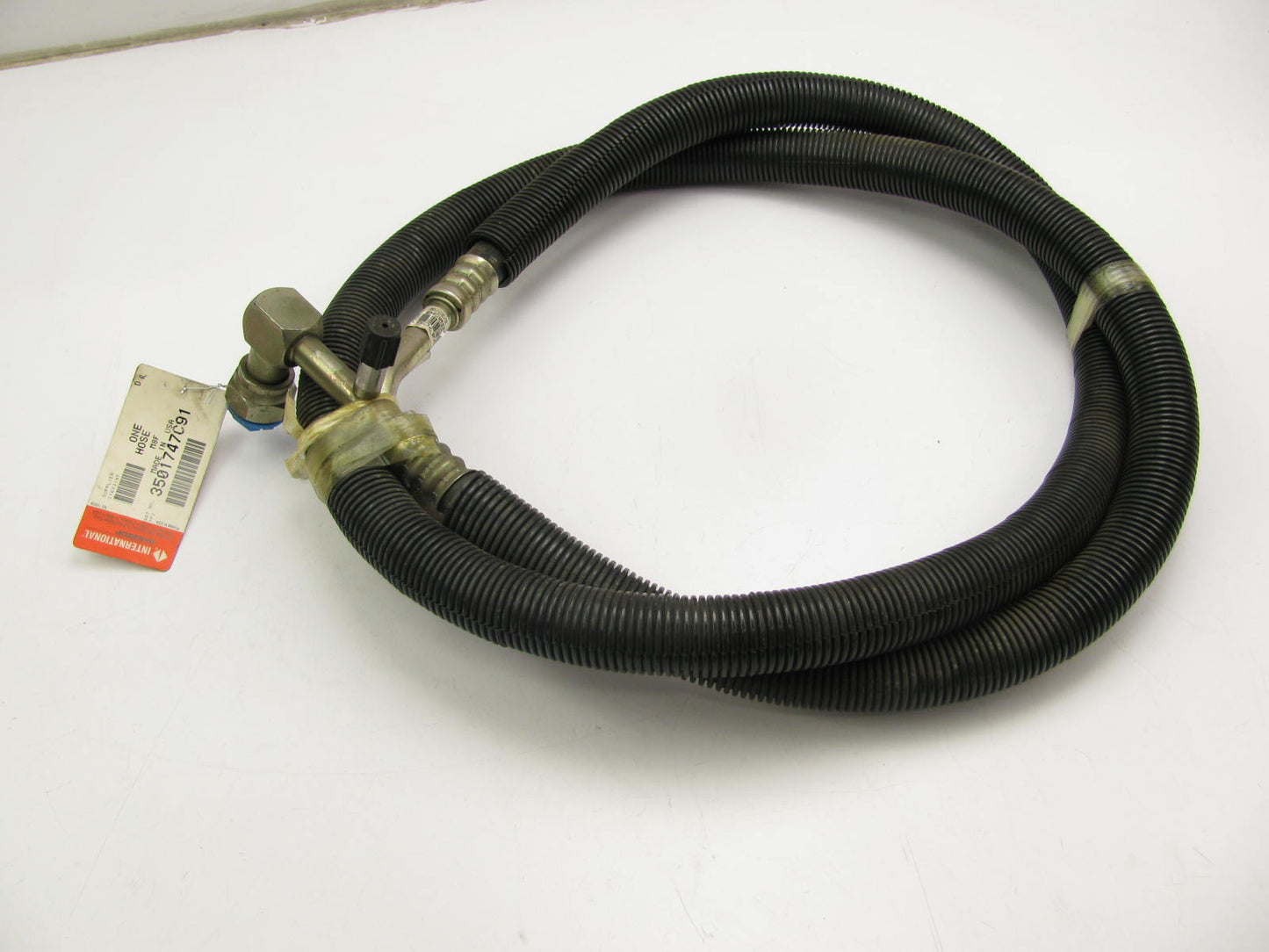 NEW GENUINE OEM International Truck 3501747C91 Hose ''PIPE AIR TURBO TO CAC''