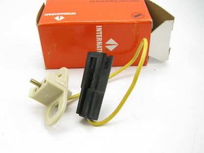 NEW - OEM International 470213C91 Horn Brush Contact For 1854