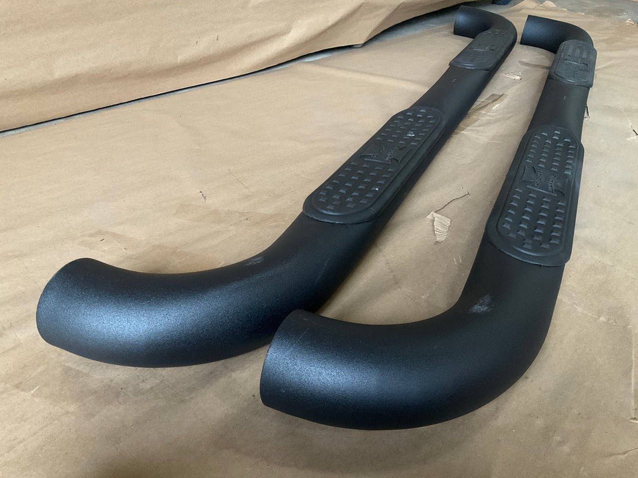 Iron Cross 41-638-B Nerf Side Step Bars For 2010-21 Ram 1500 2500 3500 Crew Cab