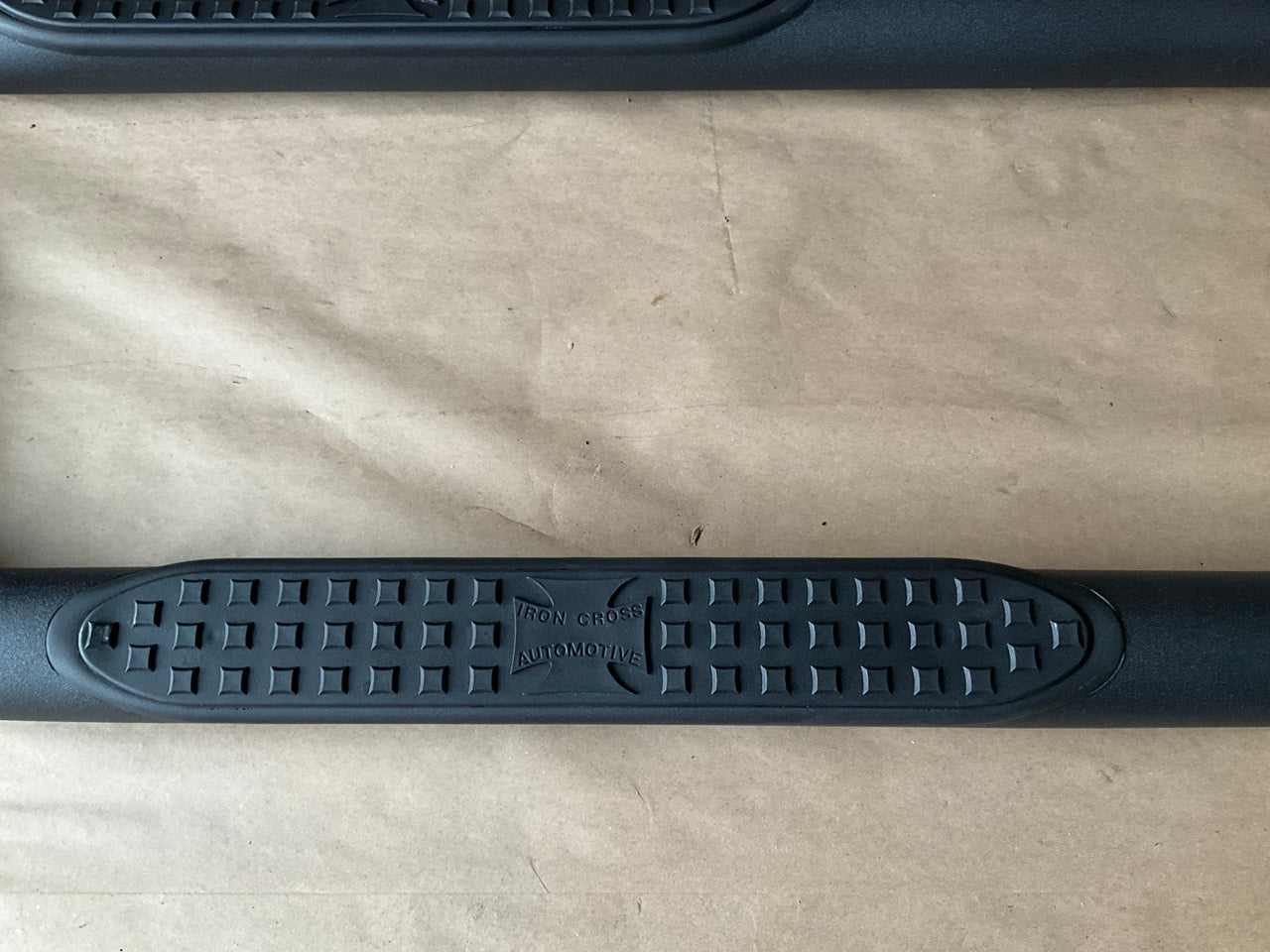 Iron Cross 52-532-B 3'' Round Black Nerf Bars 2019-21 Silverado 1500 Double 6.5'
