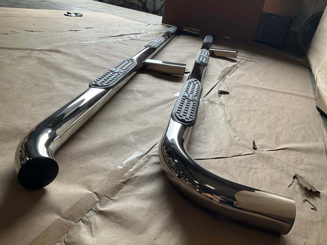 Iron Cross 53-572 3'' Stainless Nerf Bars 15-18 Silverado 2500 3500 Double Cab 8'