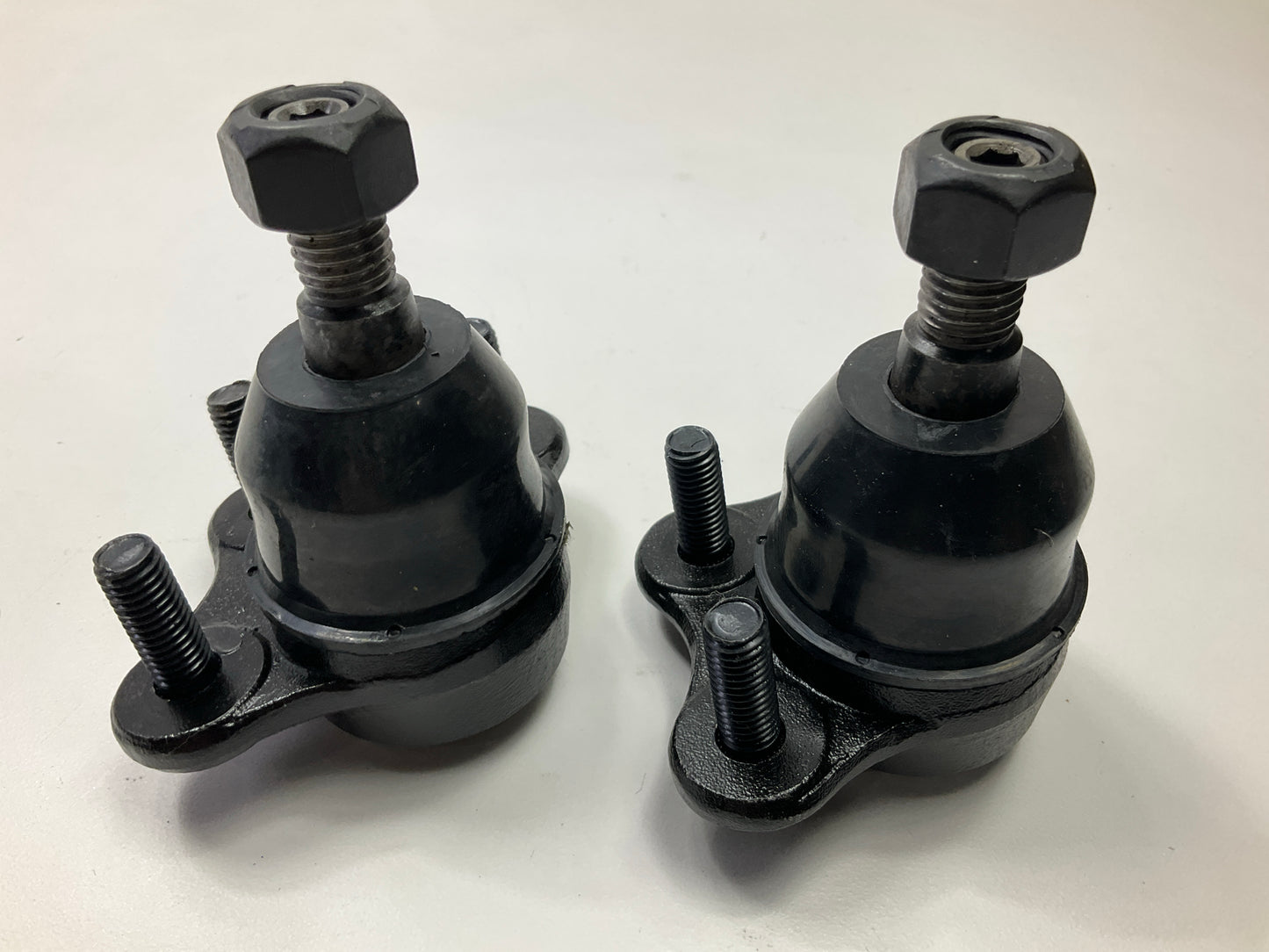 (2) ISG 89040241 Front Upper Ball Joint - 2004-2012 Chevy Colorado, GMC Canyon