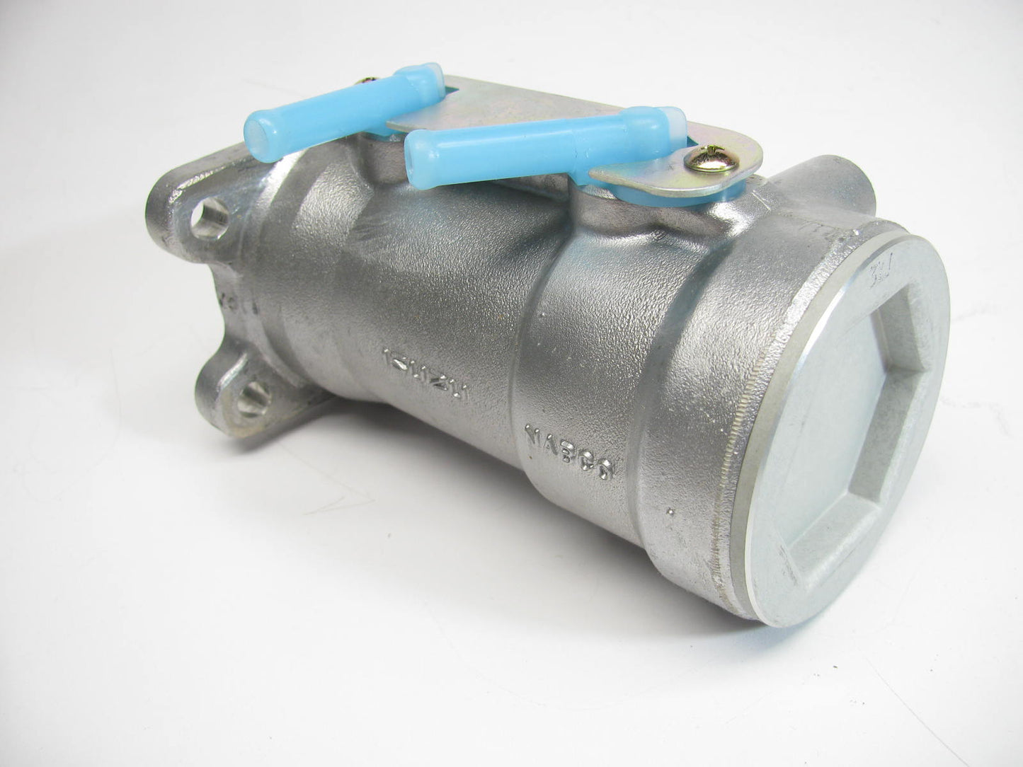 New Genuine OEM Isuzu 8-97254771-0 Brake Master Cylinder 98-07 Isuzu NQR