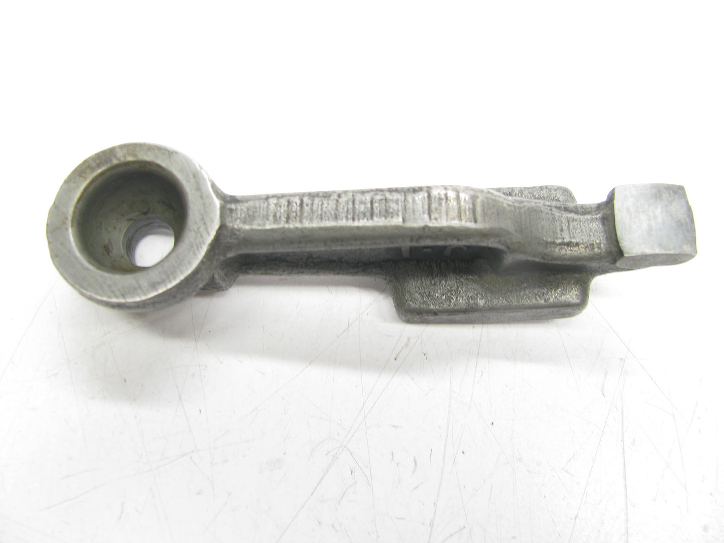 (8) NOS OEM GM / ISUZU Engine Rocker Arms For 1972-1979 Chevrolet LUV 1.8L Truck