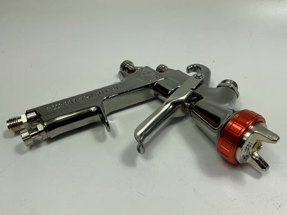 ANEST IWATA 5660 LPH400-134LVX Extreme Basecoat Spray Gun