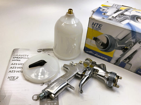 IWATA 9233 AirGunsa AZ3HV2 Series HVLP Gravity Feed Spray Gun 600 Ml Cup 2 Mm