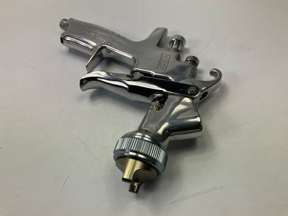 IWATA 9238 AirGunsa AZ3HTE2 Series Gravity Feed Spray Gun 600 Ml Cup 3mm