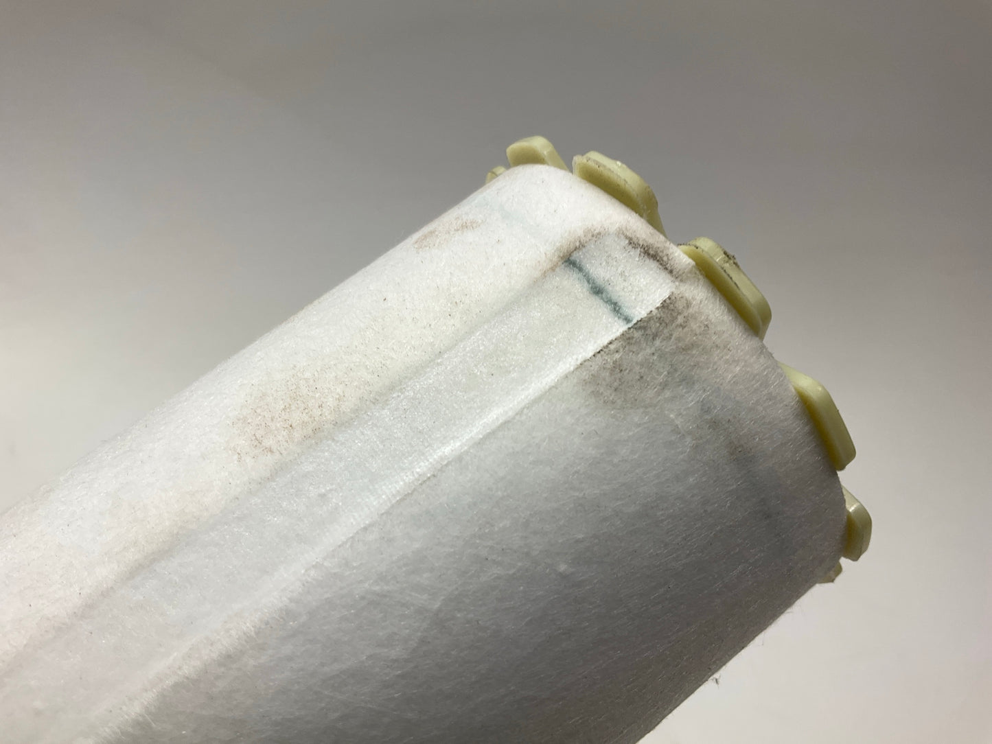 HAS FINGER MARKS - SEE PHOTOS Crankcase Vent Filter OEM For John Deere DZ105796