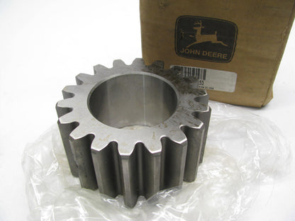 NEW - Pinion Carrier 18 Teeth Gear # T38253 OEM For John Deere 860