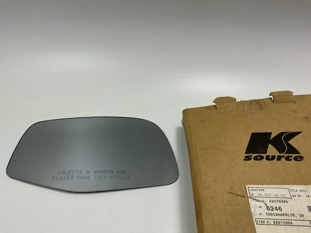 K Source 90032 Right Replacement Mirror Glass - 1992-1996 Ford F-150, F-250 F350