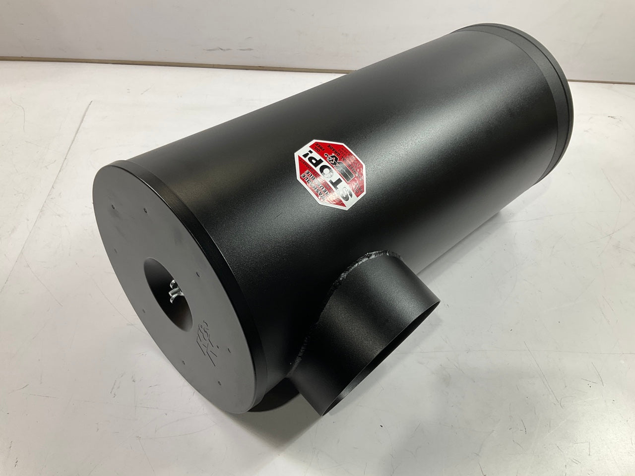 K&N 38-2002R HD Air Filter For Freightliner Monoco-Coach AH8503, CA7230; 46893