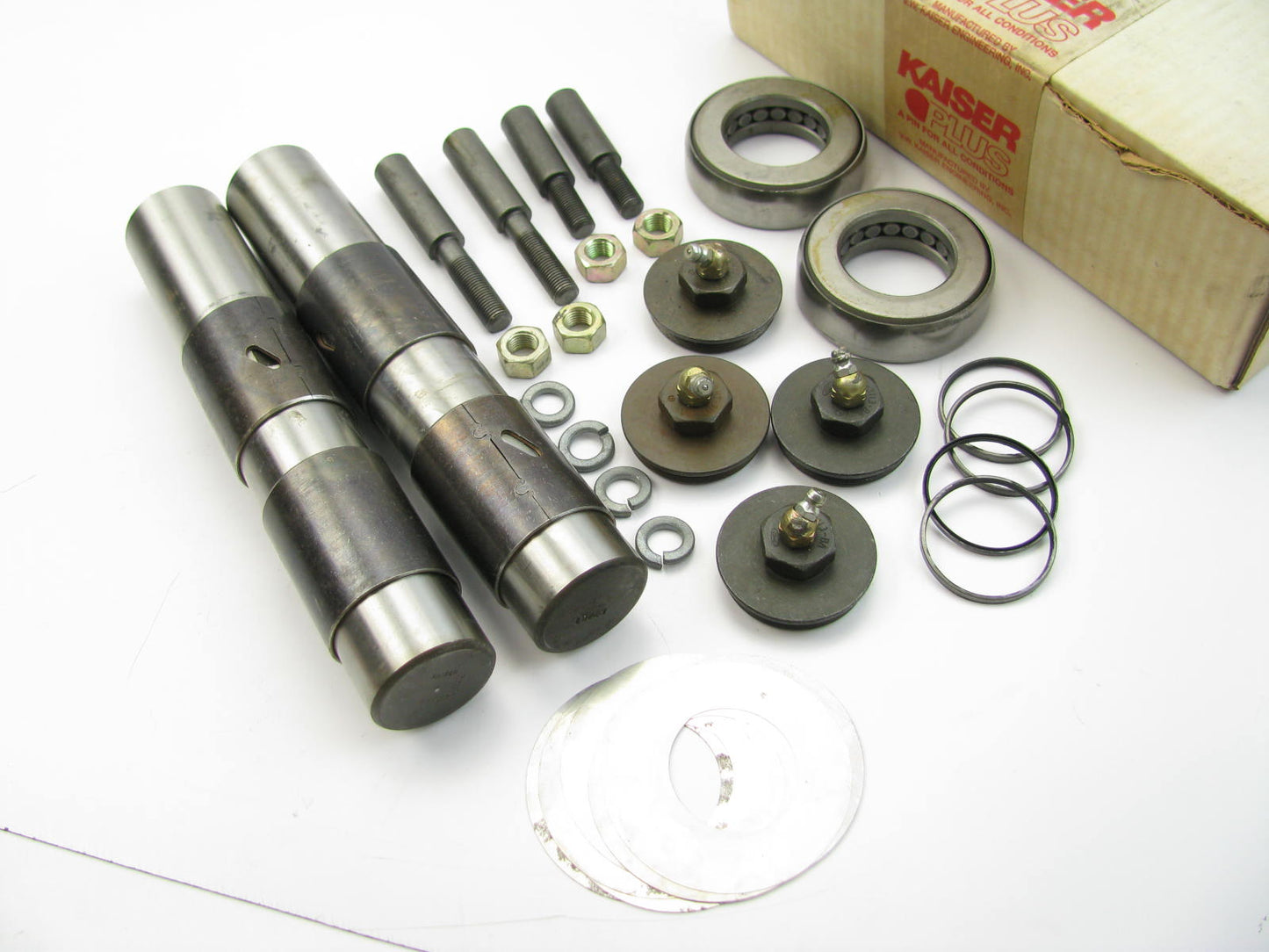 Kaiser 70-096-06 Steering King Pin Bolt Set - 1.610'' Diameter X 9.080'' Long