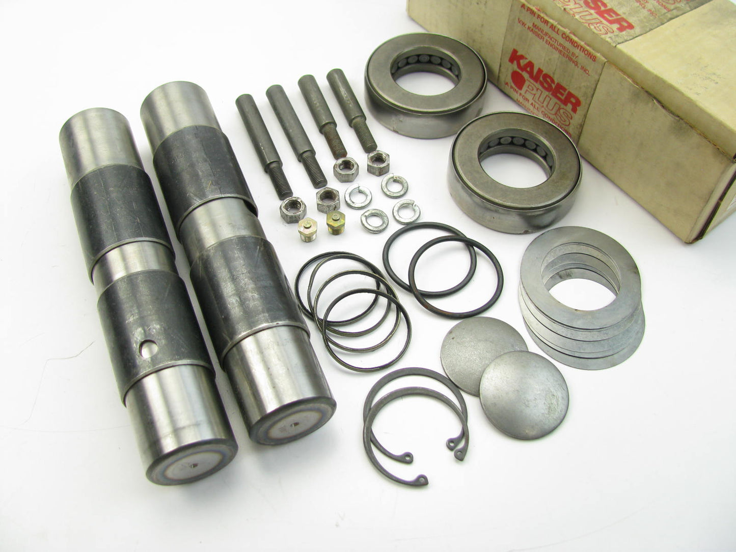 Kaiser 70.901.12 King Pin Bolt Set - FF901, FF903 FA201, FA211, FA212 FA218 Axle