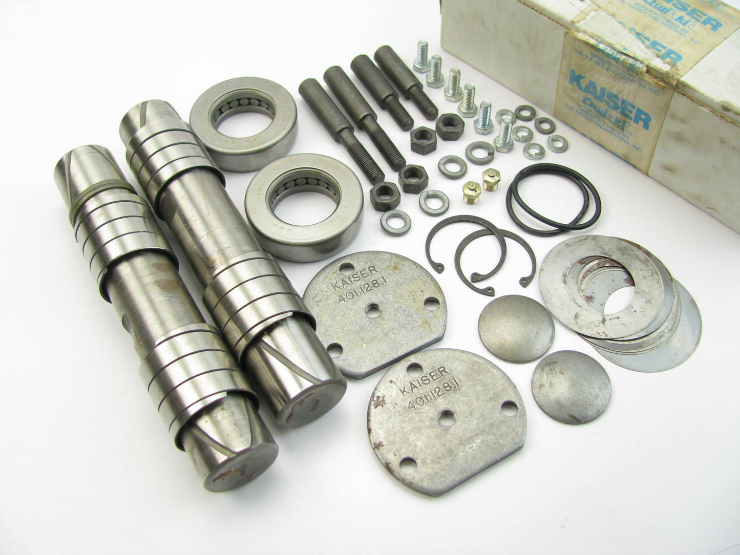 Kaiser K95F Steering Knuckle King Pin Bolt Kit - 8573B D6HZ-3111-B 262-1551