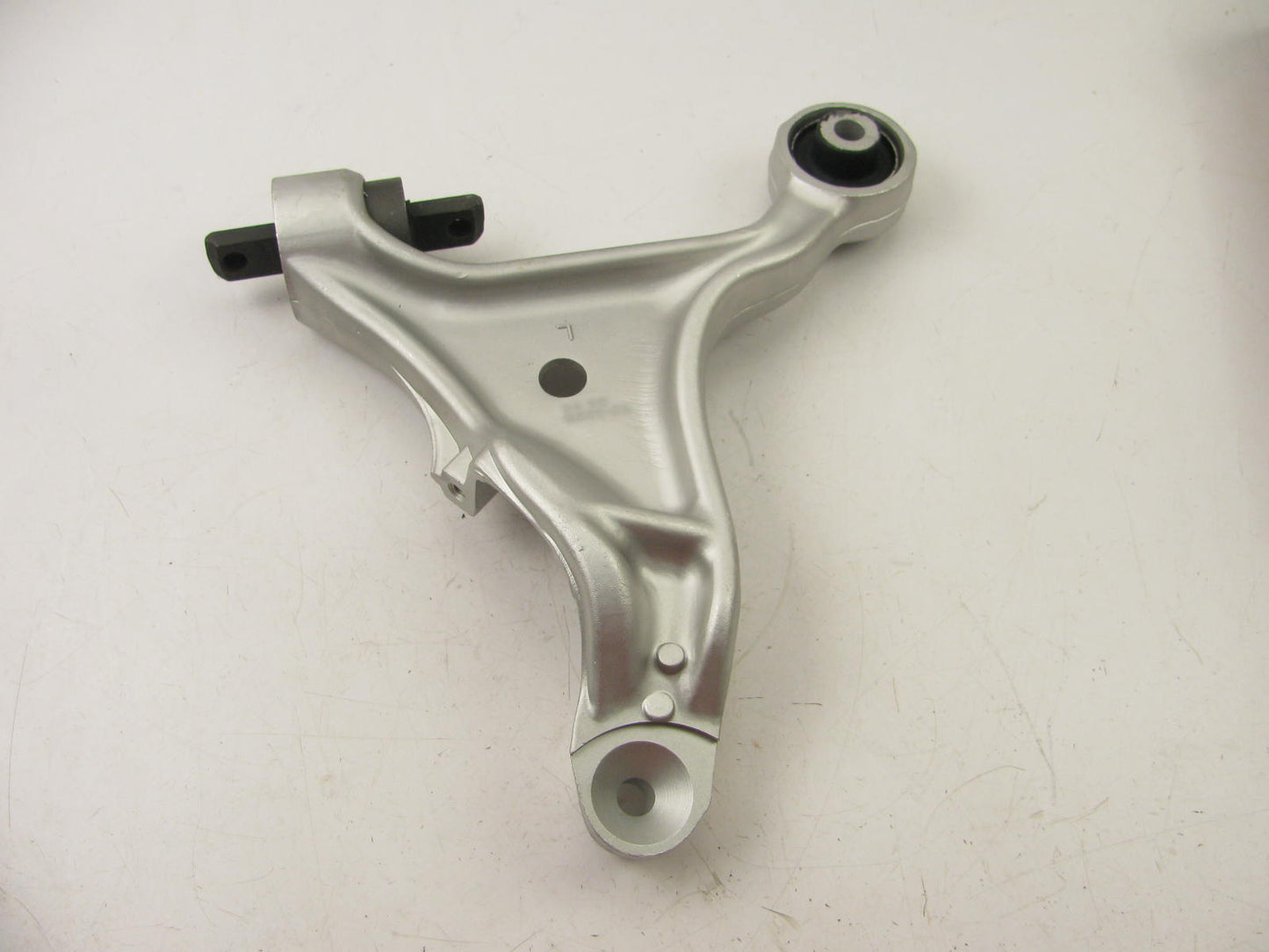 Control Arm Front Left Lower 102-6044  For 2001-2007 Volvo S60, V70
