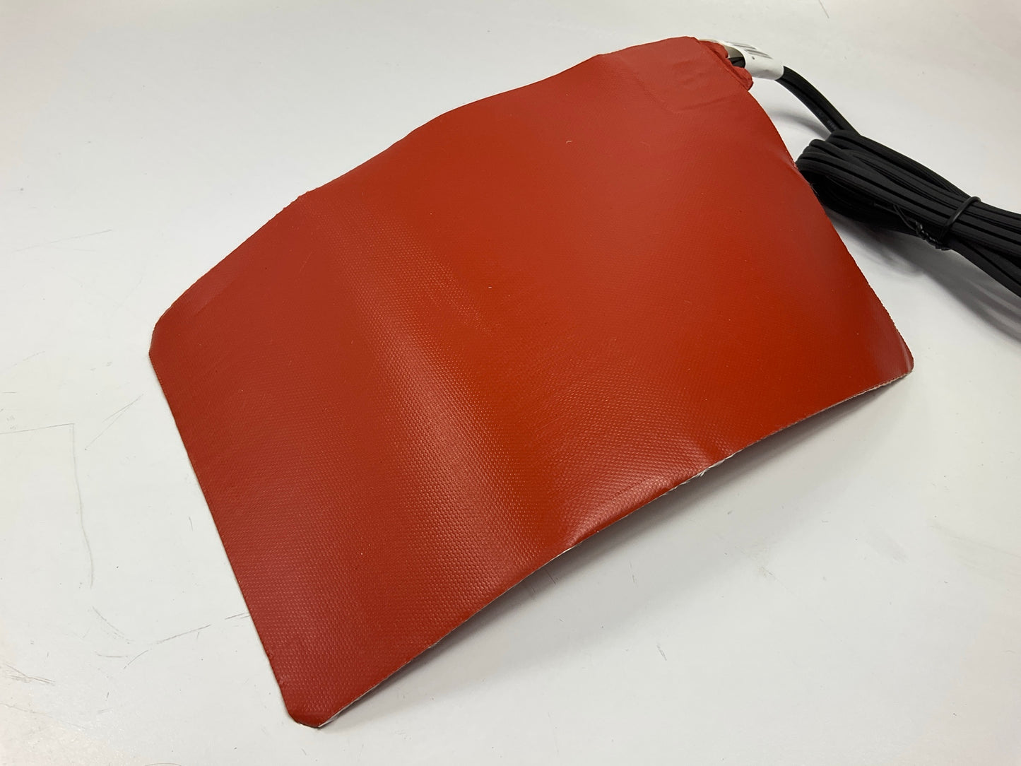 Kat's 22400 60 Watt 5.5''x 8.5'' Silicone Battery Pad Heater For Winter Starting
